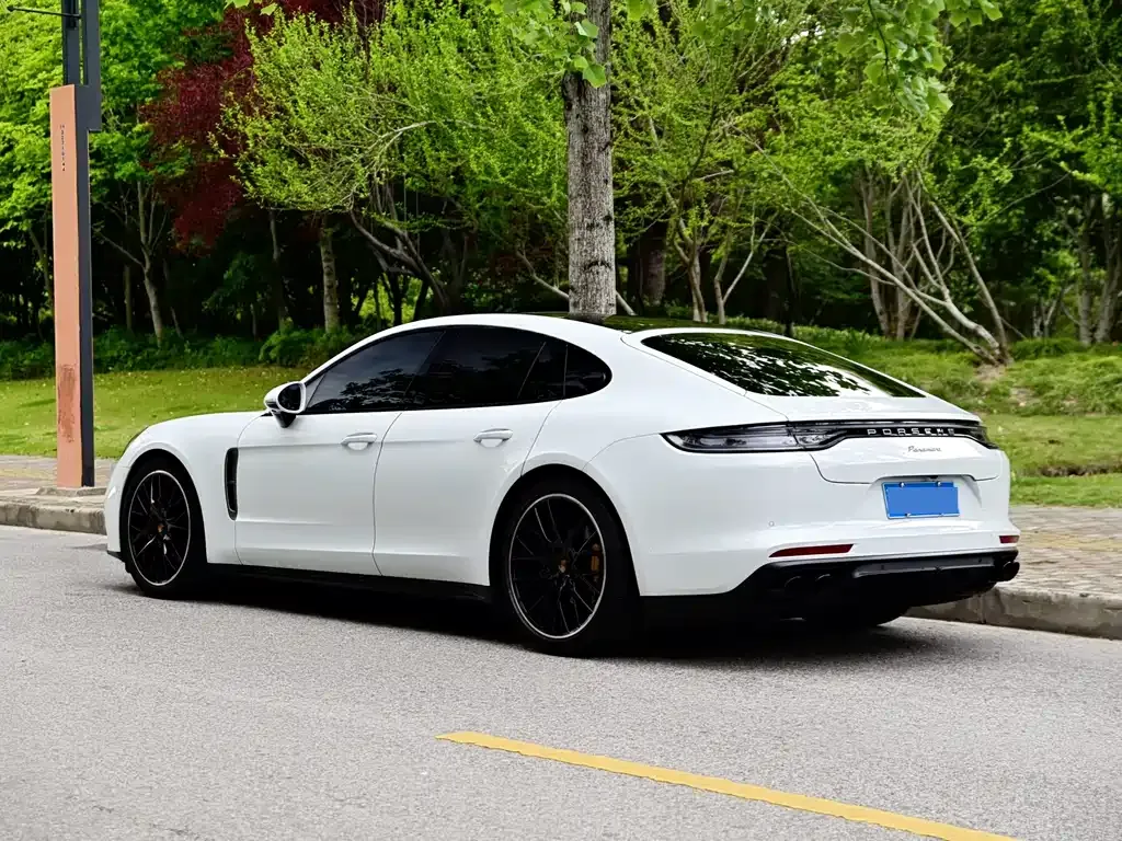 Porsche Panamera — фото 8