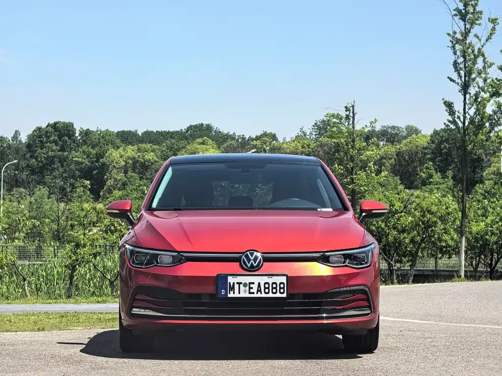 Volkswagen Golf — фото 7