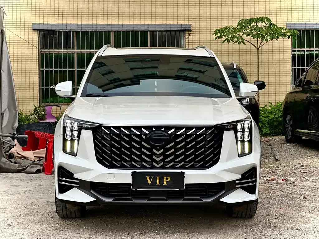 GAC Motor Trumpchi GS8 — фото 1