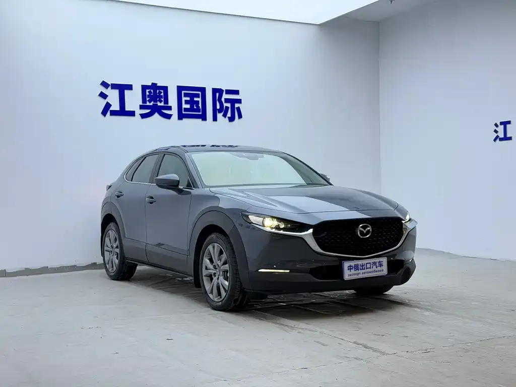 Mazda CX-30 — фото 10