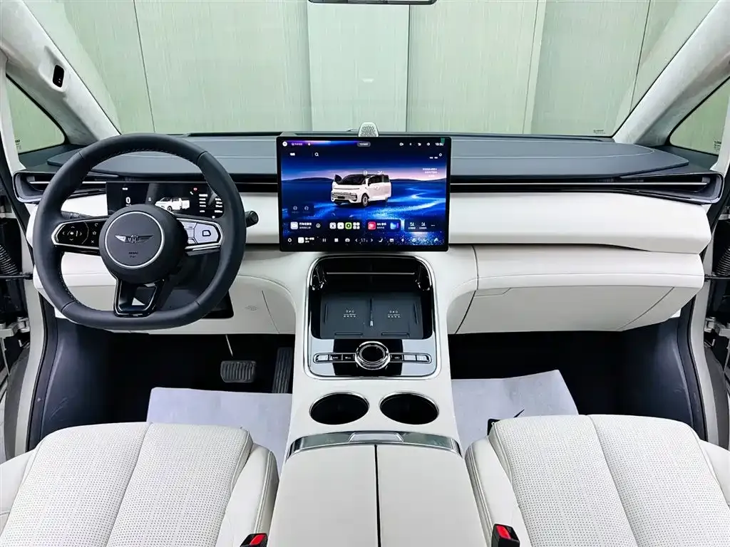 Geely 银河V900 — фото 6