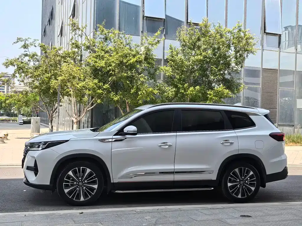 Chery Tiggo 8 PRO — фото 10