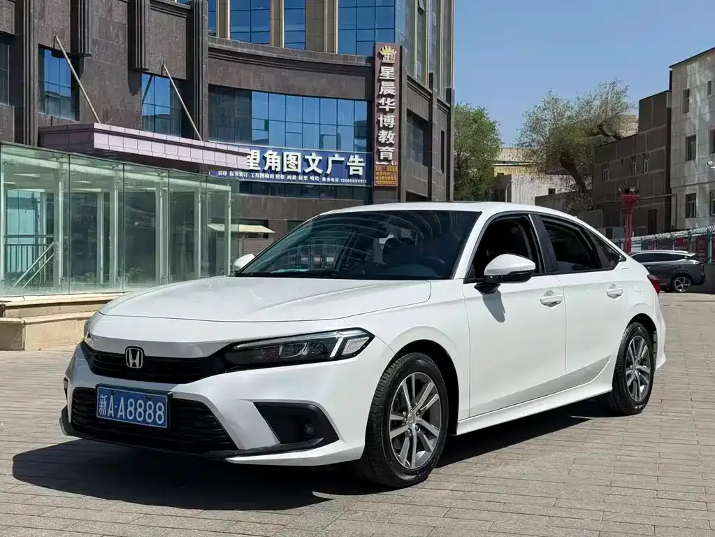 Honda Civic — фото 1
