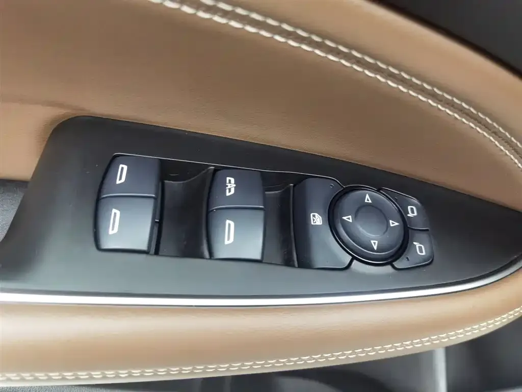 Buick Regal — фото 4