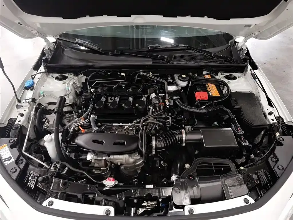 Honda Civic — фото 10