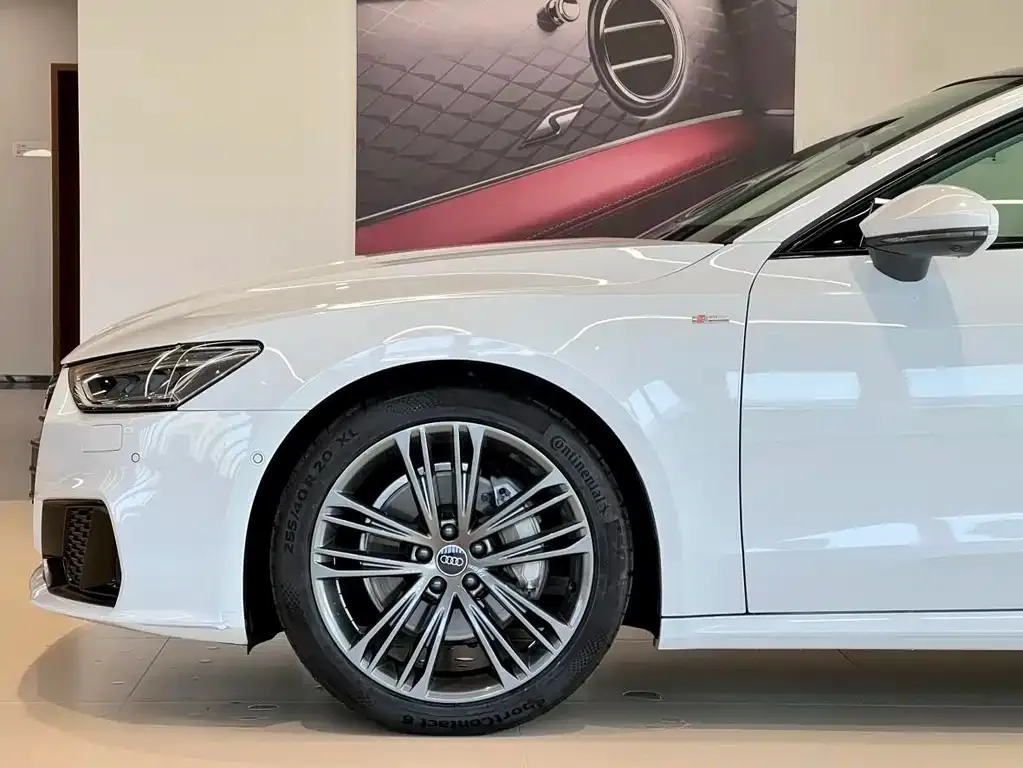 Audi A7 — фото 4