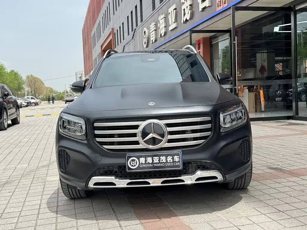 Mercedes-Benz GLB — фото 2