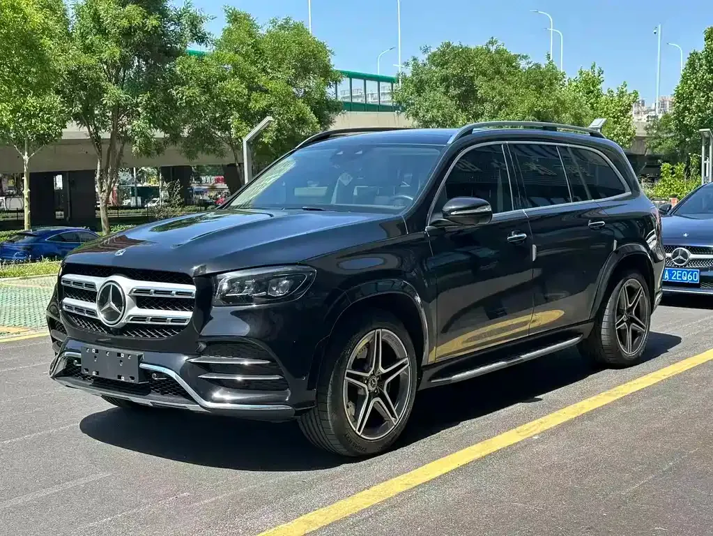Mercedes-Benz GLS — фото 1