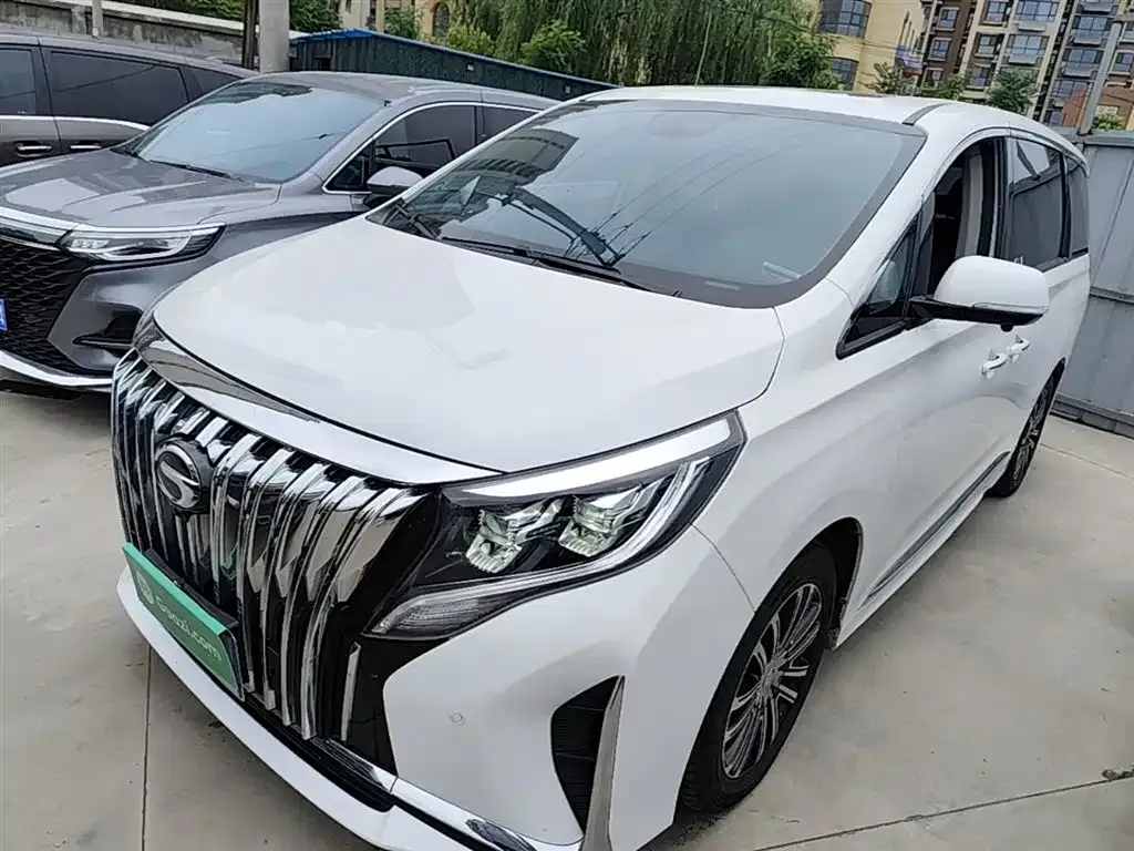 GAC Motor Trumpchi M8 — фото 1