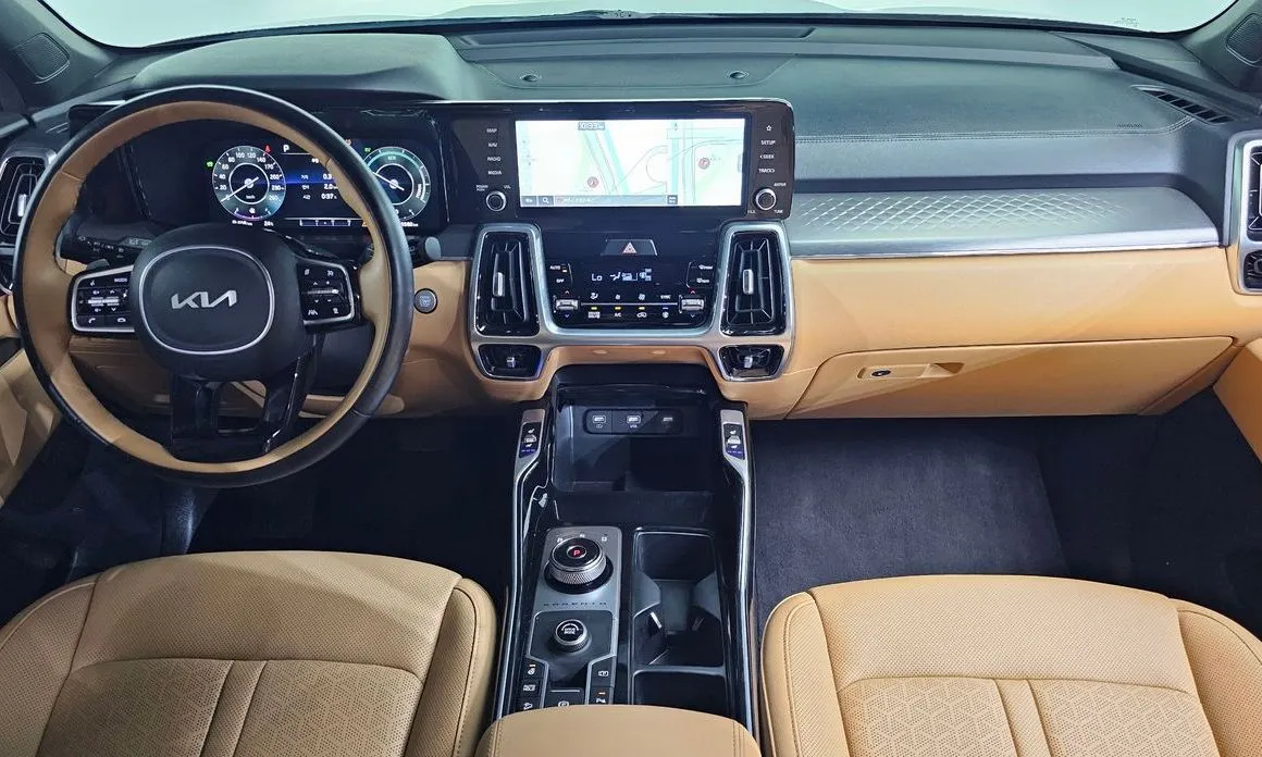 Kia Sorento — фото 7