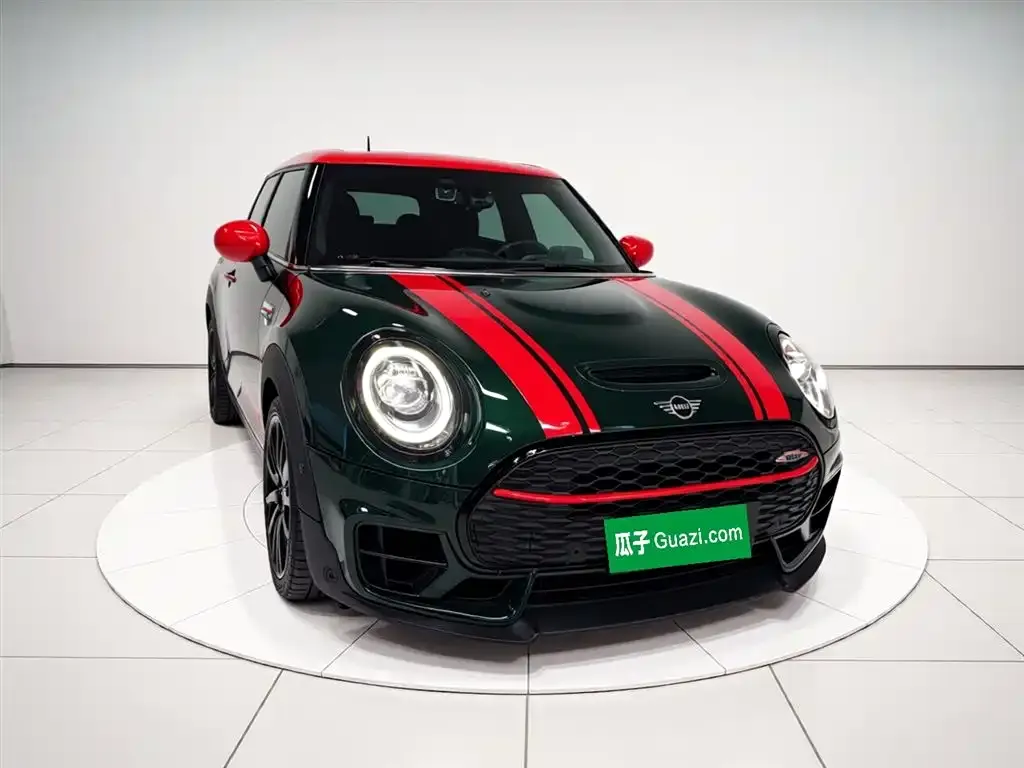 MINI Clubman JCW — фото 3