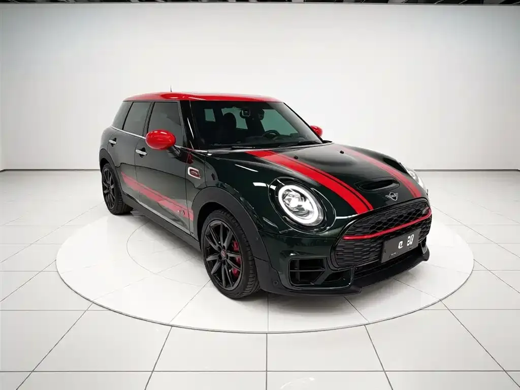MINI Clubman JCW — фото 6