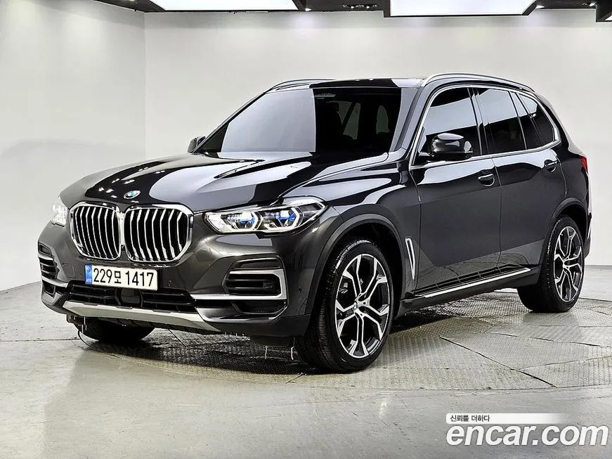 BMW X5 — фото 1