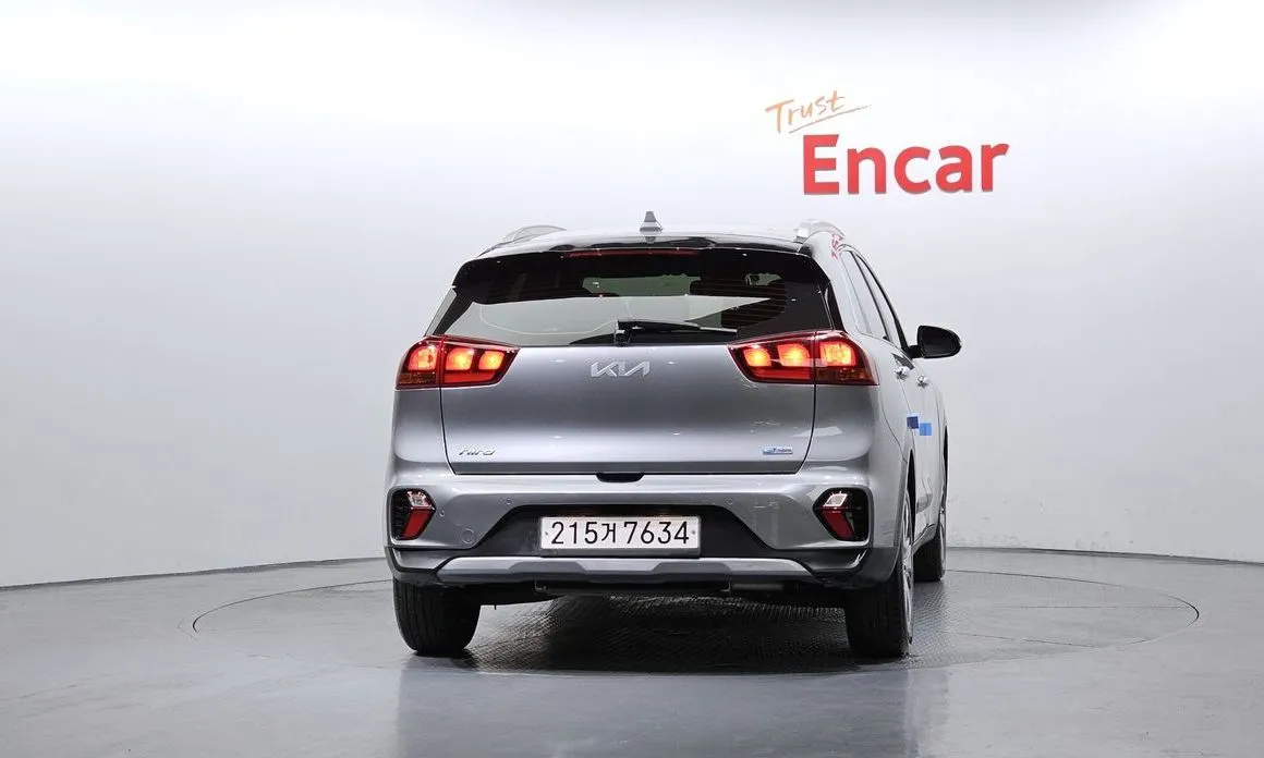 Kia Niro — фото 3
