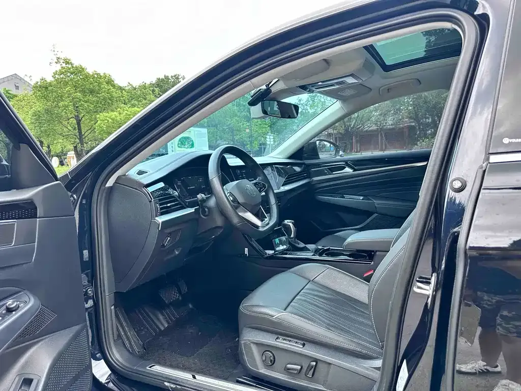 Volkswagen Passat — фото 4