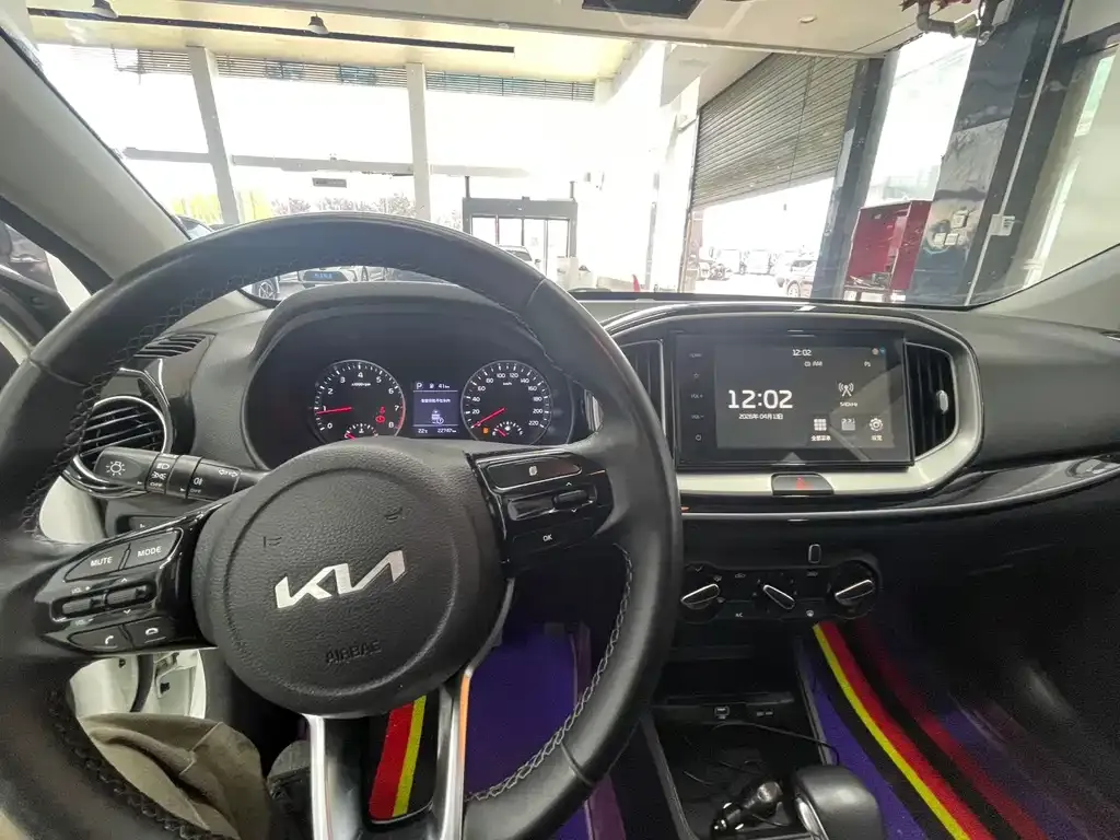 Kia KX1 — фото 10
