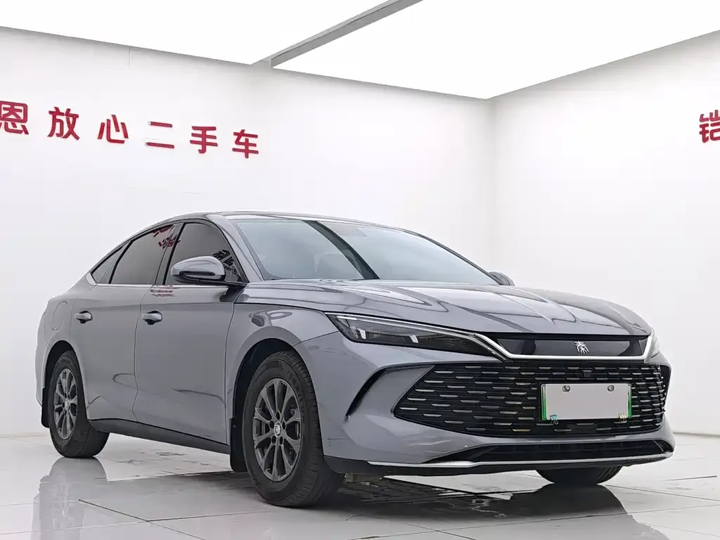 BYD Qin L — фото 5