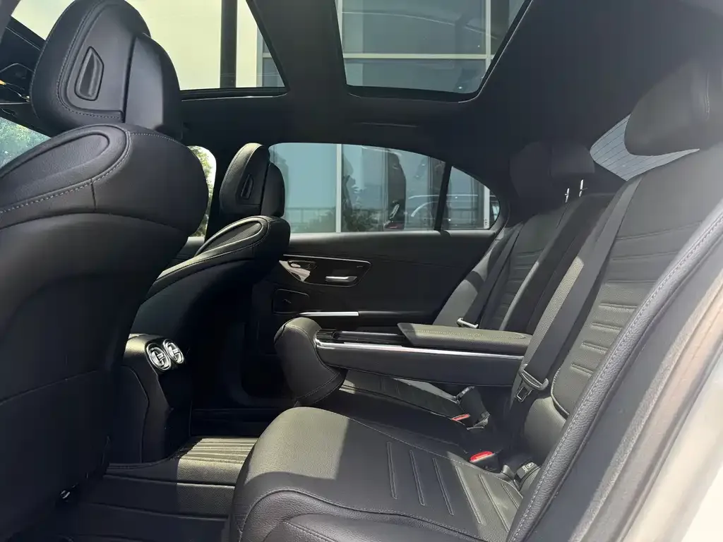 Mercedes-Benz C-Class New Energy — фото 7