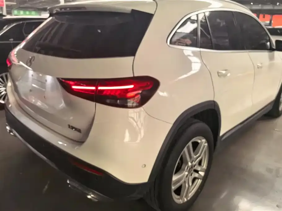 Mercedes-Benz GLA — фото 5
