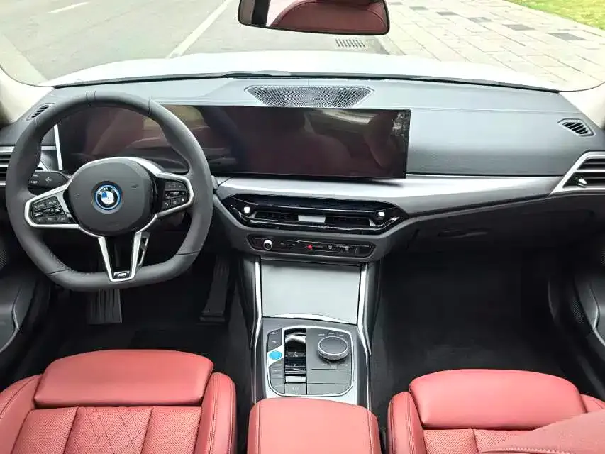 BMW i3 — фото 5
