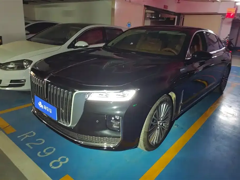 Hongqi H9 — фото 1