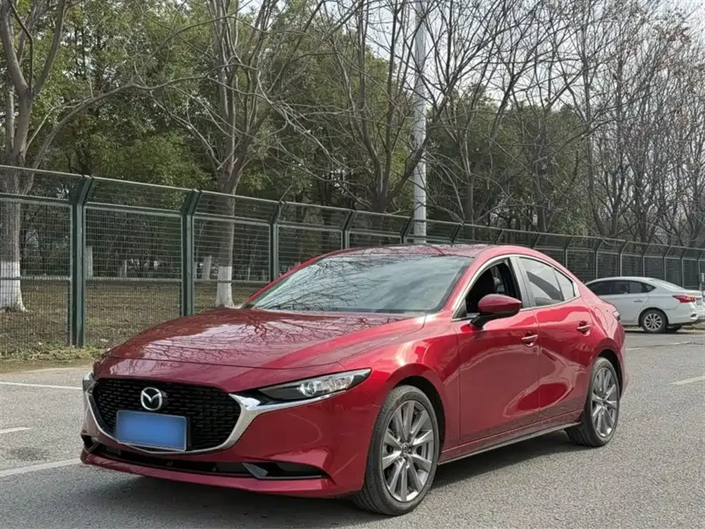 Mazda 3 Axela — фото 10