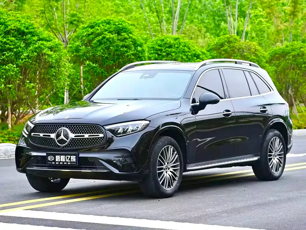 Mercedes-Benz GLC — фото 1