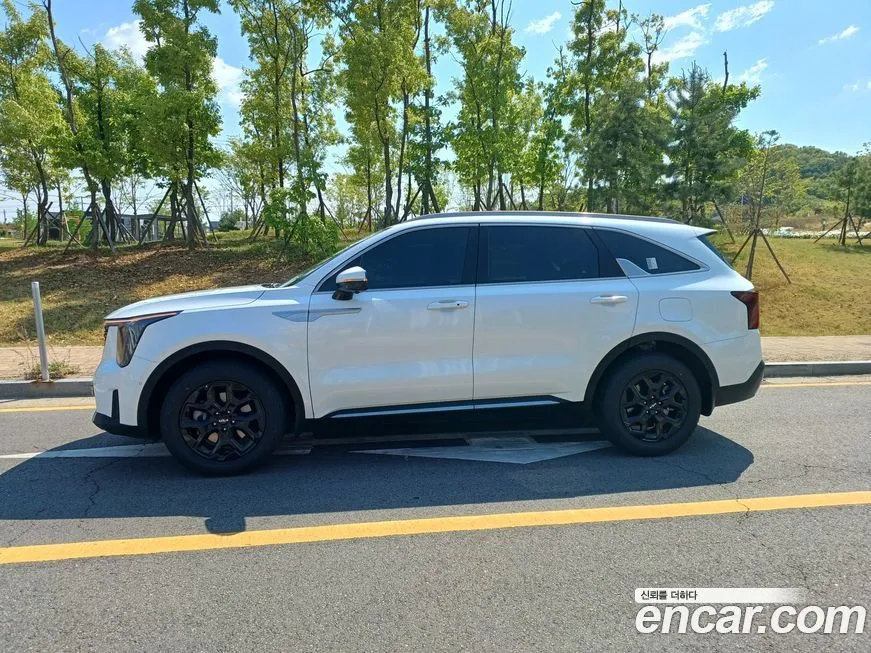 Kia Sorento — фото 8