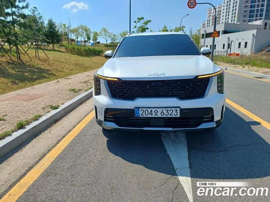 Kia Sorento — фото 9