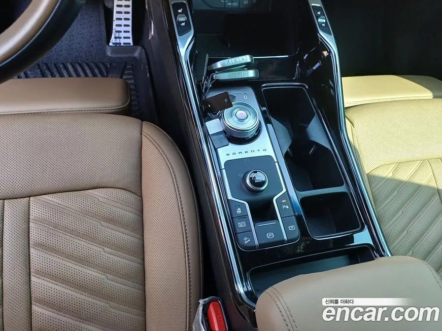 Kia Sorento — фото 6
