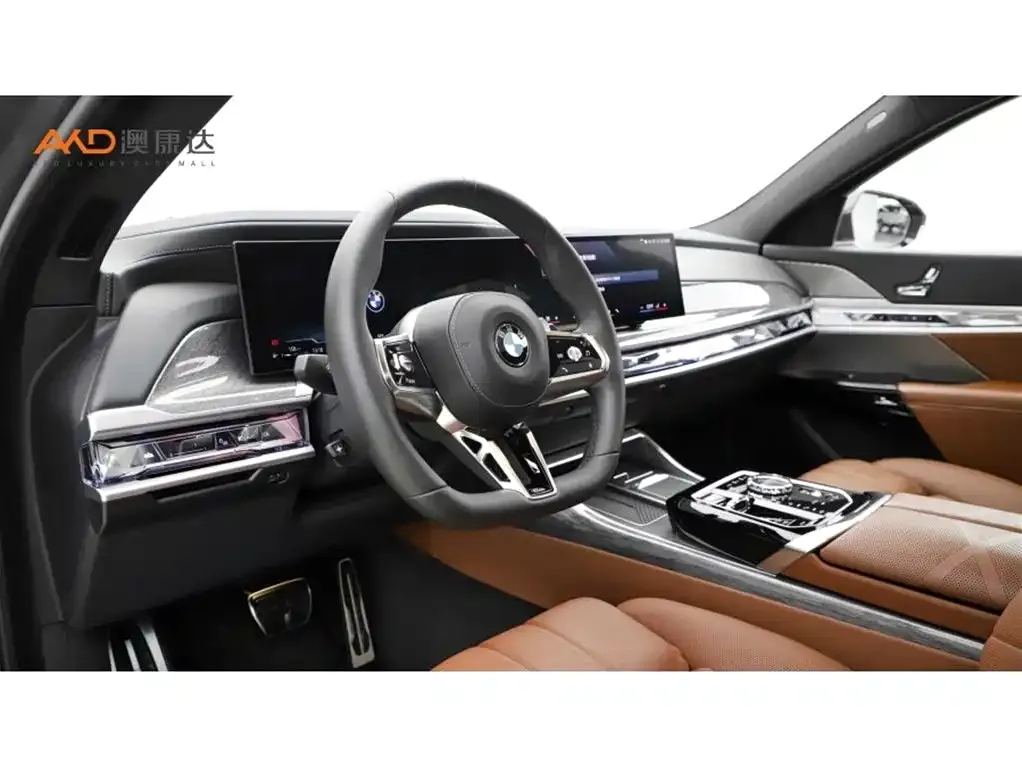 BMW 7 Series — фото 10