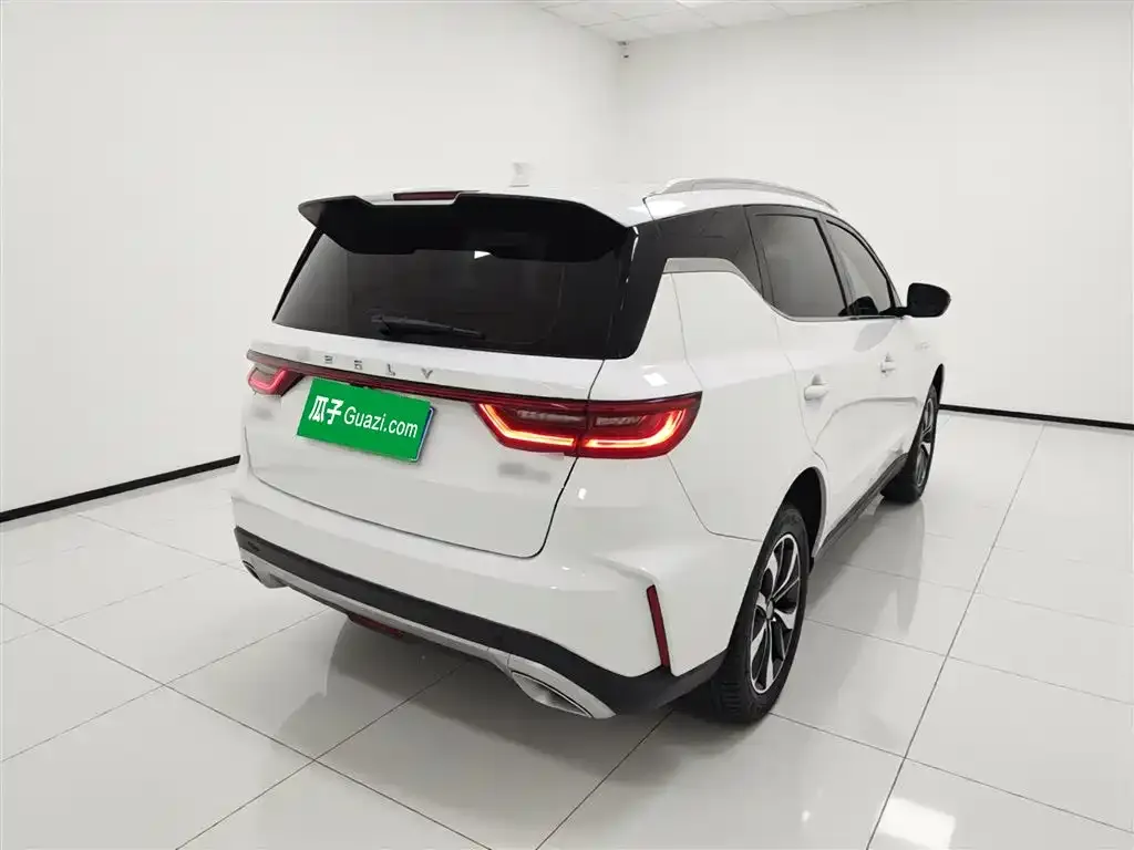 Geely Haoyue PRO — фото 10