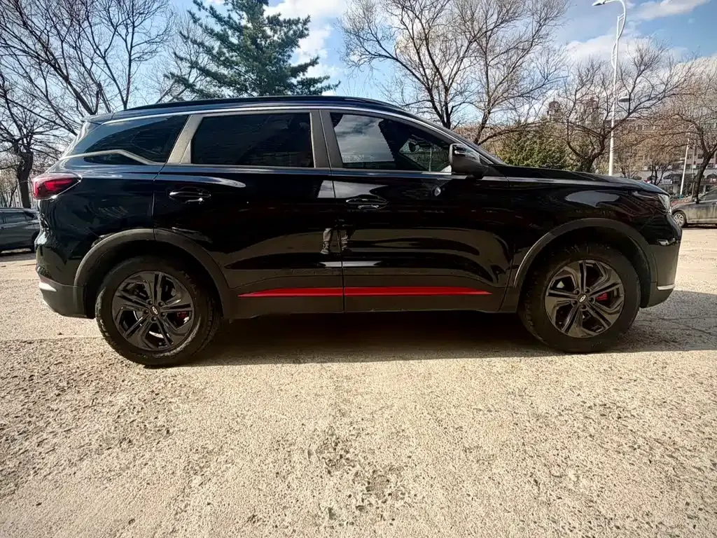 Chery Tiggo 7 — фото 10
