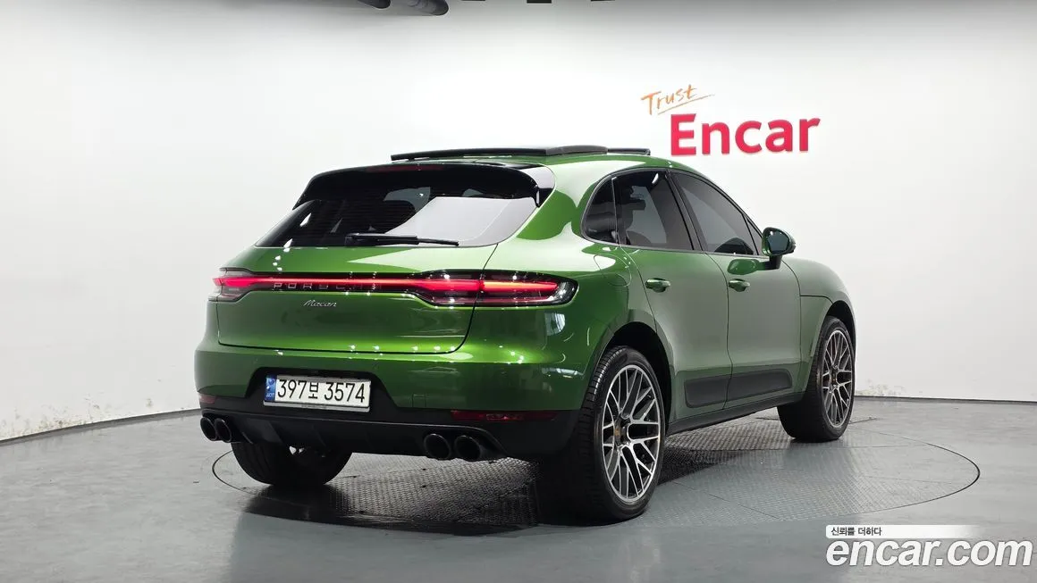 Porsche Macan — фото 6