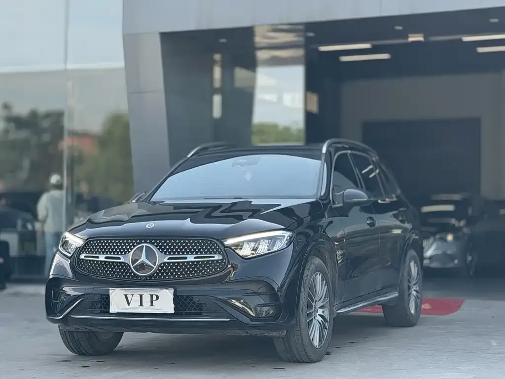Mercedes-Benz GLC — фото 1