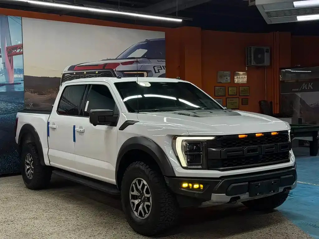 Ford F-150 Raptor — фото 5