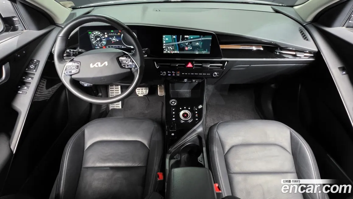 Kia Niro — фото 9