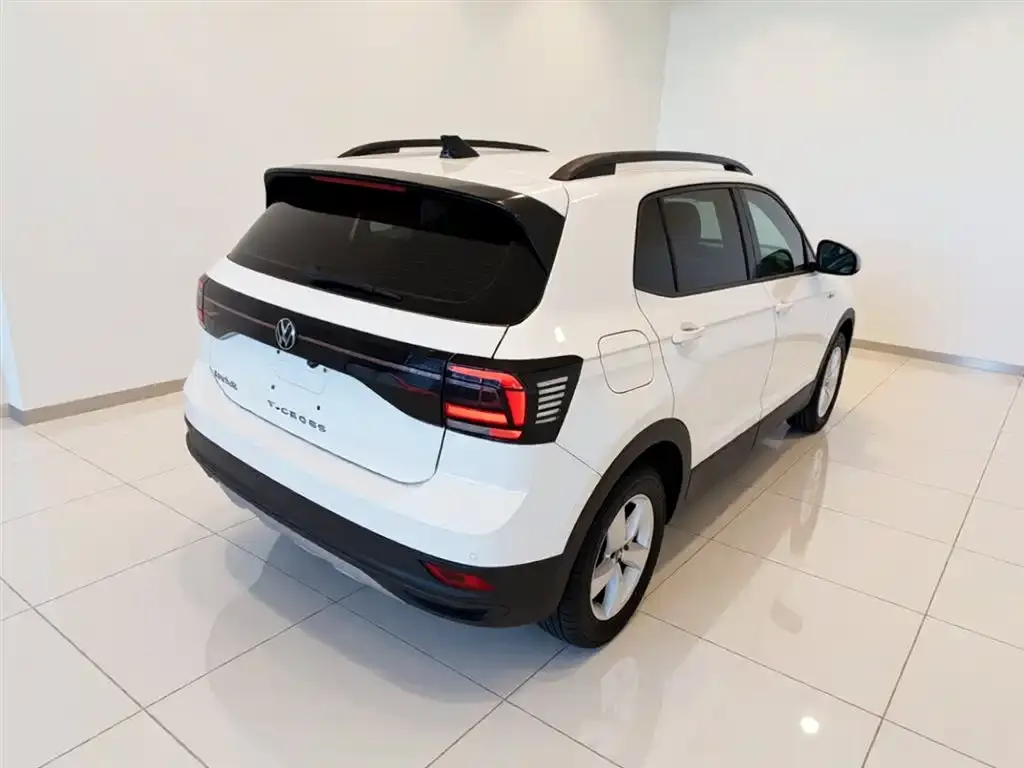 Volkswagen T-Cross — фото 7