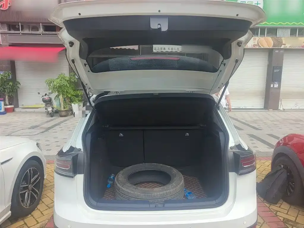Volkswagen Tharu — фото 7