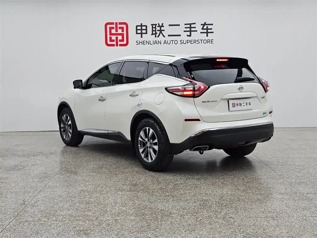 Nissan Murano — фото 8
