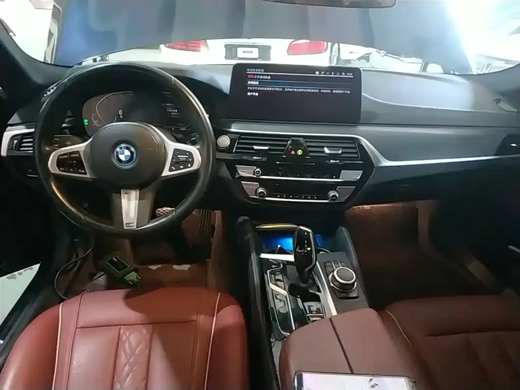 BMW 5 Series New Energy — фото 5