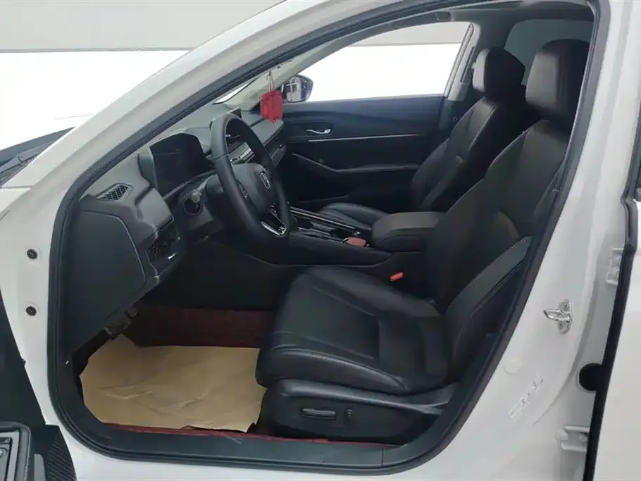 Honda Accord — фото 6