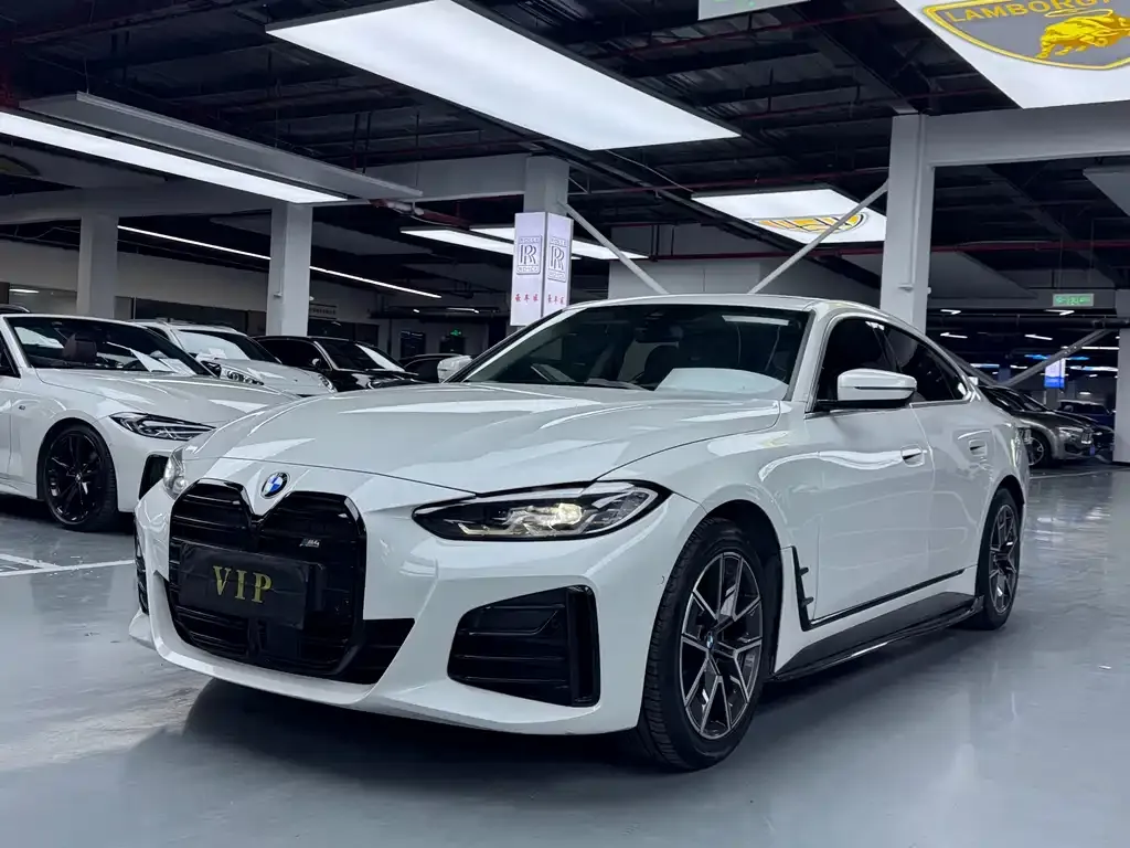 BMW 4 Series — фото 1