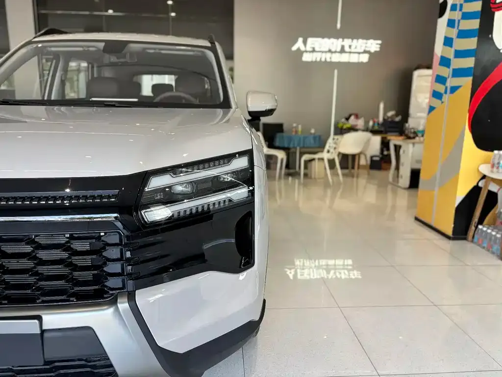 Wuling Starlight 560 — фото 8