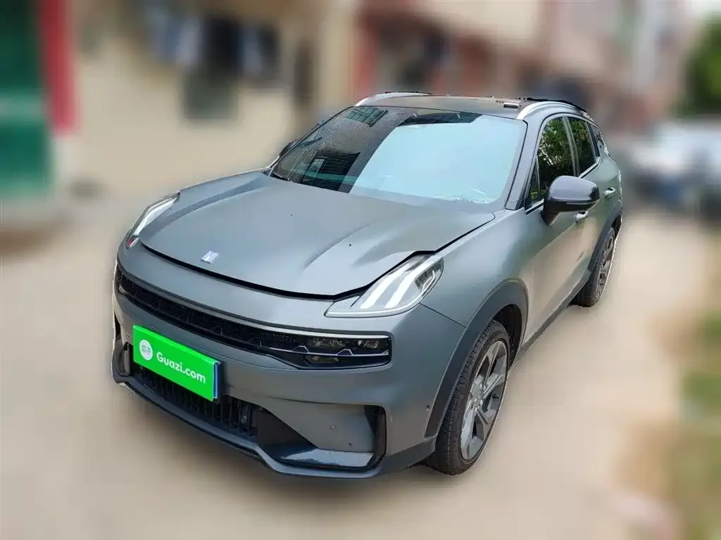 Lynk & Co 06 — фото 1