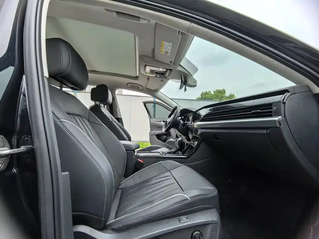 Volkswagen Passat — фото 2