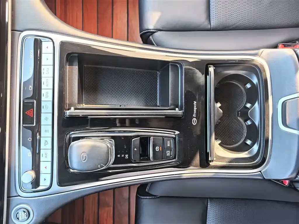GAC Motor Trumpchi M8 — фото 6