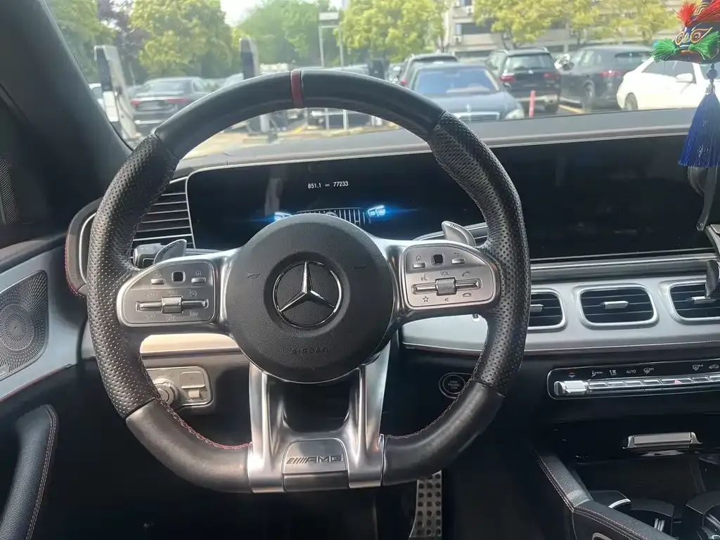 Mercedes-Benz GLE AMG — фото 3