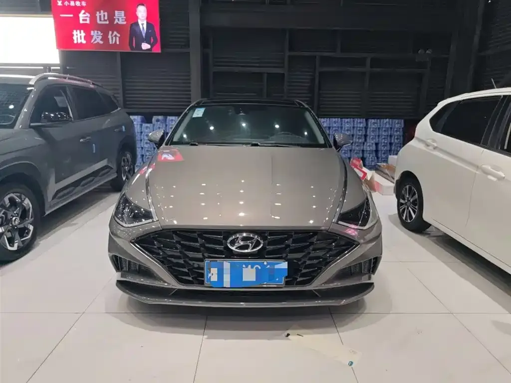 Hyundai Sonata — фото 4