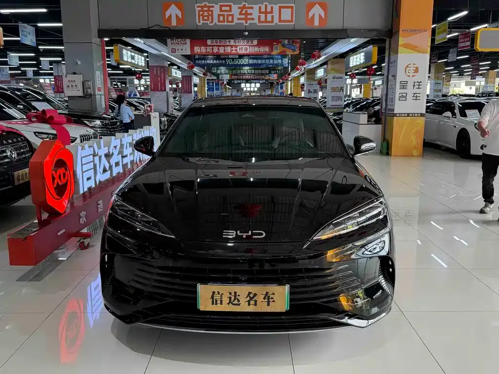 BYD Seal 07 DM-i — фото 2